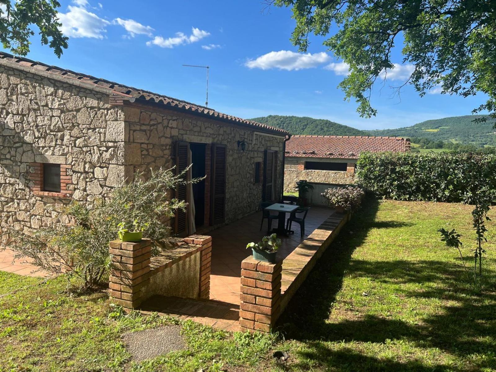 Agriturismo La Castellina Saturnia Eksteriør bilde