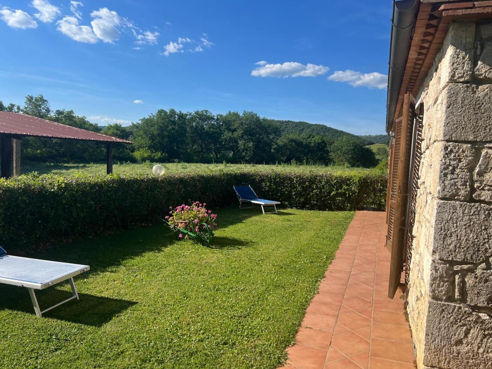Agriturismo La Castellina Saturnia Eksteriør bilde