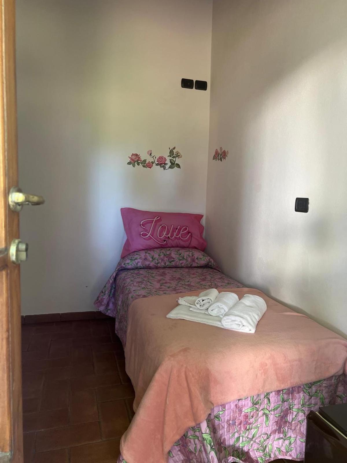 Agriturismo La Castellina Saturnia Eksteriør bilde