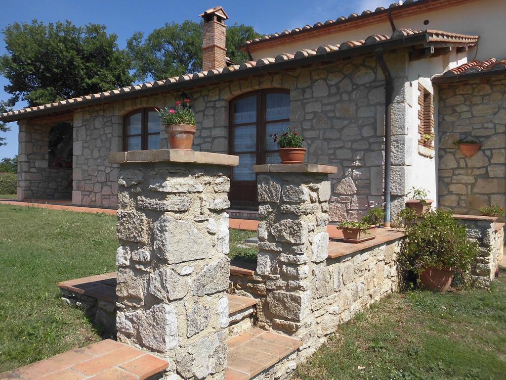 Agriturismo La Castellina Saturnia Eksteriør bilde
